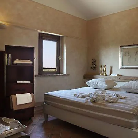 Lantgård Cantagrillo Boutique Resort